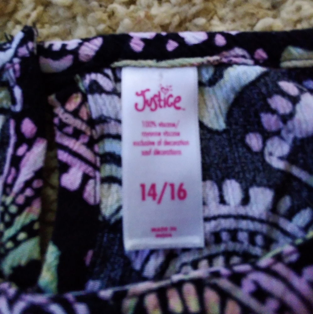 Black with multi color pattern Justice short sleave - Picture 4 of 4